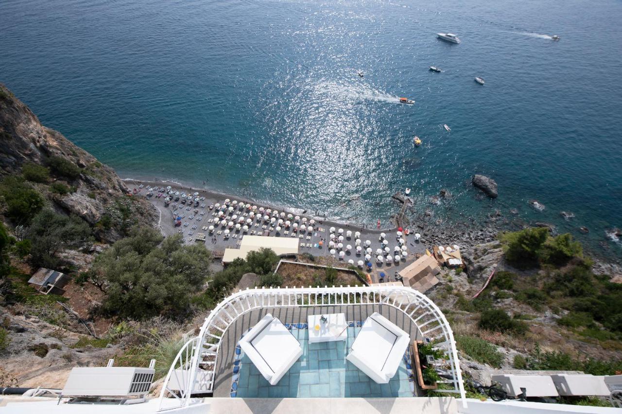 Hotel La Ninfa Amalfi Exterior photo