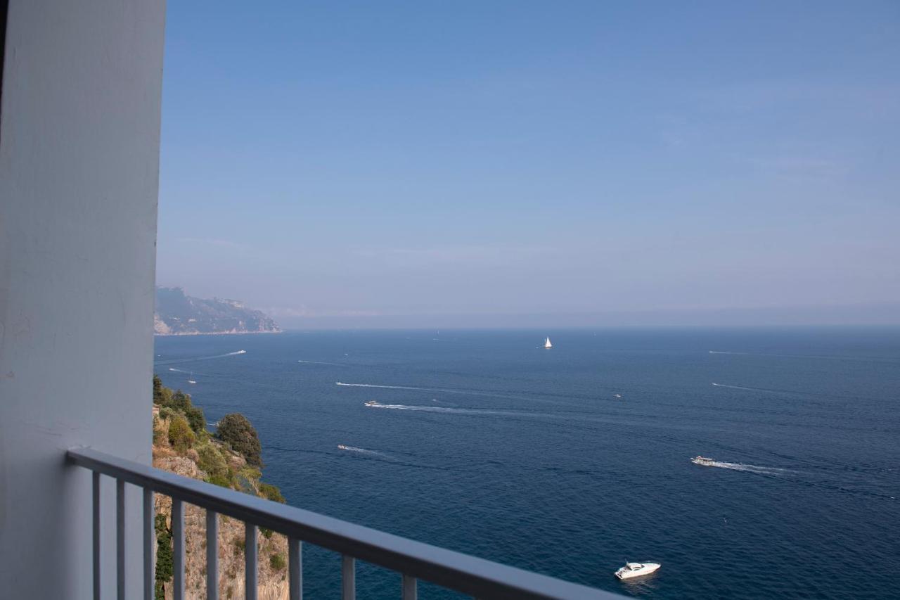 Hotel La Ninfa Amalfi Exterior photo