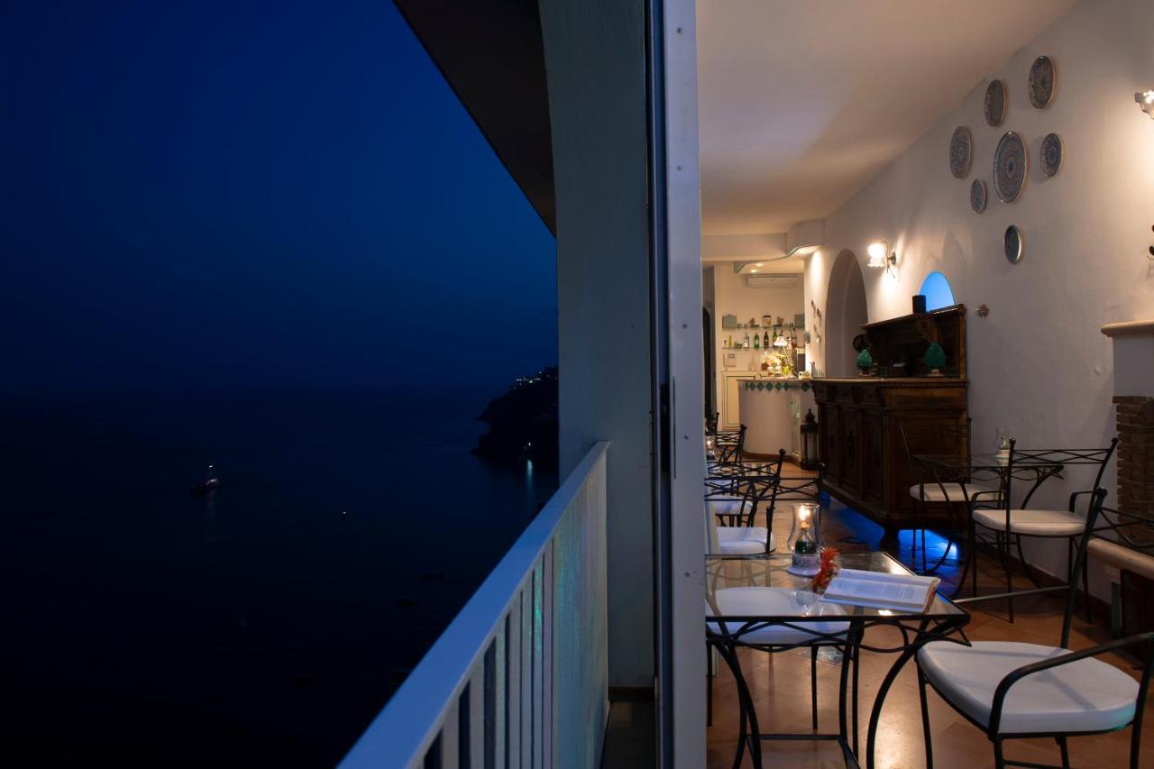 Hotel La Ninfa Amalfi Exterior photo