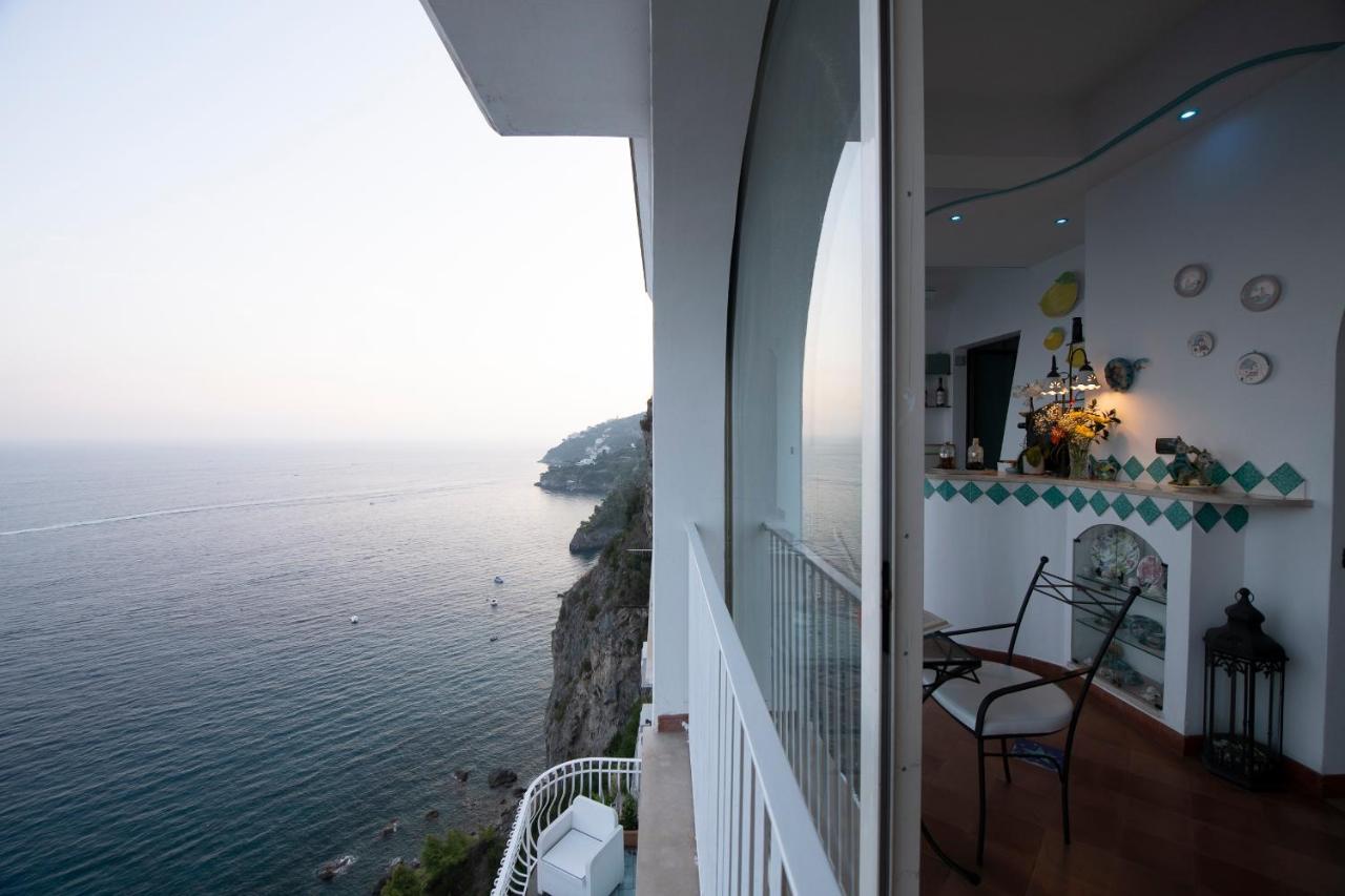Hotel La Ninfa Amalfi Exterior photo